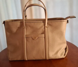 Michael kors Tote -Price lowered till 5 Dember 2025