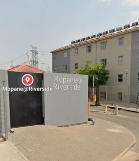 1 bedroom apartment available in a 2bedroom apartment