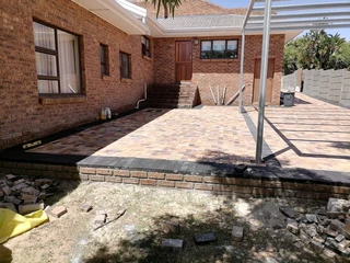 Paving installations