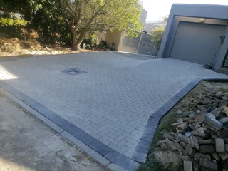 Paver laying