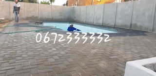 Paving installations