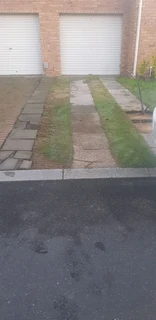 Paving installations