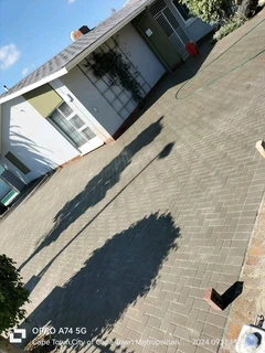 Paving installations