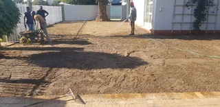 Paving installations
