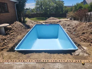 Swimming pool installation