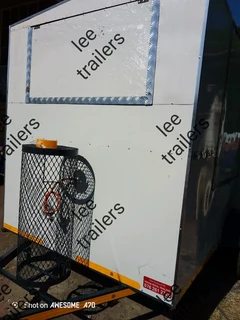 Lee mobile kitchen trailers