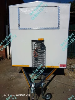 Lee mobile kitchen trailers