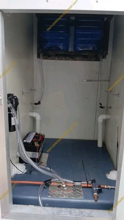 Lee mobile VIP toilets