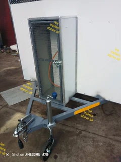 Lee mobile kitchen trailers