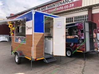 Lee mobile kitchen trailers