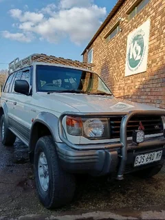 1995 Mitsubishi Pajero 3.5 V6 LWB Manual 4x4