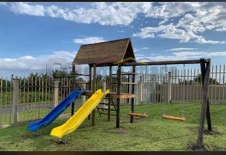 Jungle gyms and play houses, roundabouts