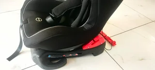 Bambino style car seat (birth to 4 years)