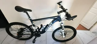 GIANT mountain bicycle
