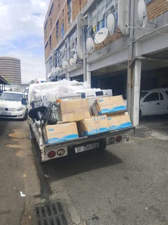 We do furniture and rubble removal