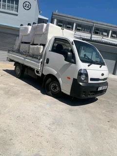 We do furniture and rubble removal