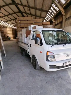 We do furniture and rubble removal