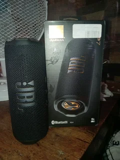 JBL  speaker