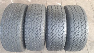 Toyota silver mag &amp; 265/65R17 General grabber . Leave your whatsapp number if interested.