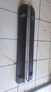 Single cap sidestep for Isuzu, Ford Ranger, Hilux, Mazda, Nissan Navara. leave your whatsapp number