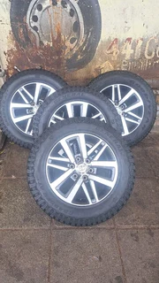 18 inch Toyota Hilux/Fortuner mag &amp; General grabber. Leave your whatsapp number if interested