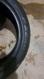 Two tires of size 315/35R21 Pirelli P Zero tires. Leave your whatsapp number if interested.