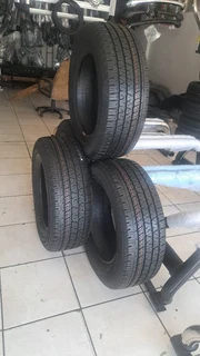 265/60R18 Brand New Continental Cross Contact tires. Leave your whatsapp number if interested.