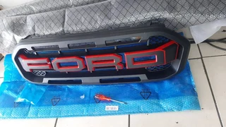 Ford Ranger Raptor/Wildtrak T8 Front Grill . leave your whatsapp number if interested