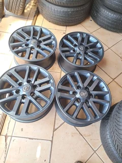 Dark gray 17 inche Toyota Twinspoke mag rims for sale. Leave your whatsapp number if interested.