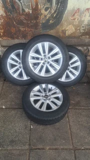 Used like new 15-inch Polo mags and continental of 95% thread left. leave your whatsapp number