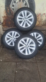 Used like new 15-inch Polo mags and continental of 95% thread left. leave your whatsapp number