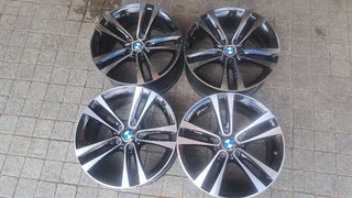 18 inche BMW mag rims, 5x120 pcd. Leave your whatsapp number if interested.
