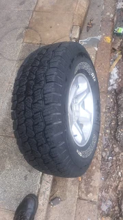 Nissan Np300 hardbody 16 inch mag rims. Leave your whatsapp number if interested.