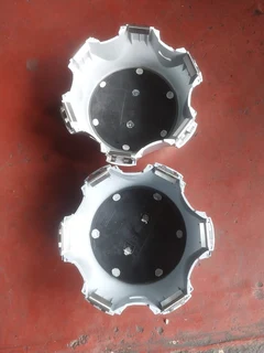 Nissan hardbody center caps new model leave your whatsapp number if interested.
