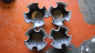Chevrelot/opel backkie and toyota gt6 center caps. leave your whatsapp number if interested.