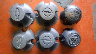 Chevrelot/opel backkie and toyota gt6 center caps. leave your whatsapp number if interested.