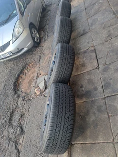 18 inche toyota hilux legend 50 mags and tires. leave your whatsapp number if interested.