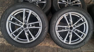 19 inche b m w mags and tires 245 50 r19, pcd 5x112. leave your whatsapp number if interested.