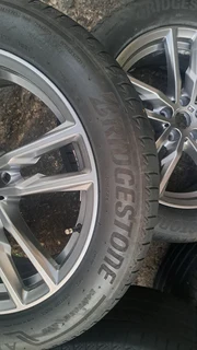 19 inche b m w mags and tires 245 50 r19, pcd 5x112. leave your whatsapp number if interested.