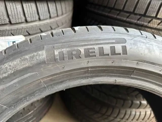 275/35R21 good year tires. leave your whatsapp number if interested.
