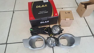 Ford Ranger T6 sport light and covers. leave your whatsapp number interested.