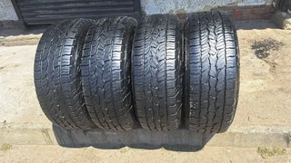 17 inche mags for bakkies and 265/65R17 tires. Leave your whatsapp number if interested.