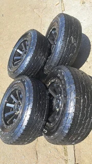 17 inche mags for bakkies and 265/65R17 tires. Leave your whatsapp number if interested.