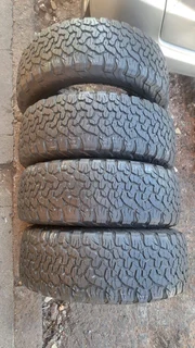 BFgoodrich tires of size 265/65R18, leave your whatsapp number if interested.