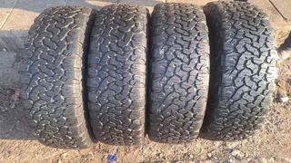 BFgoodrich tires of size 265/65R18, leave your whatsapp number if interested.