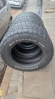 285/60R18 BFgoodrich tires available, leave your whatsapp number if interested.
