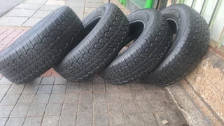 Whitewall Royal Black tires of size 265/65R17 for sale. leave your whatsapp number if interested.