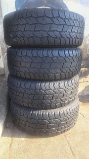 265/70R16 Cooper Discoverer tires for sale. leave your whatsapp number if interested.
