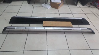 Volkswagen Amorok side step double cab for sale. leave your whatsapp number if interested.