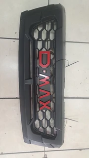 2016 to 2019 ISUZU D-max Front Grill. leave your whatsapp number if interested.